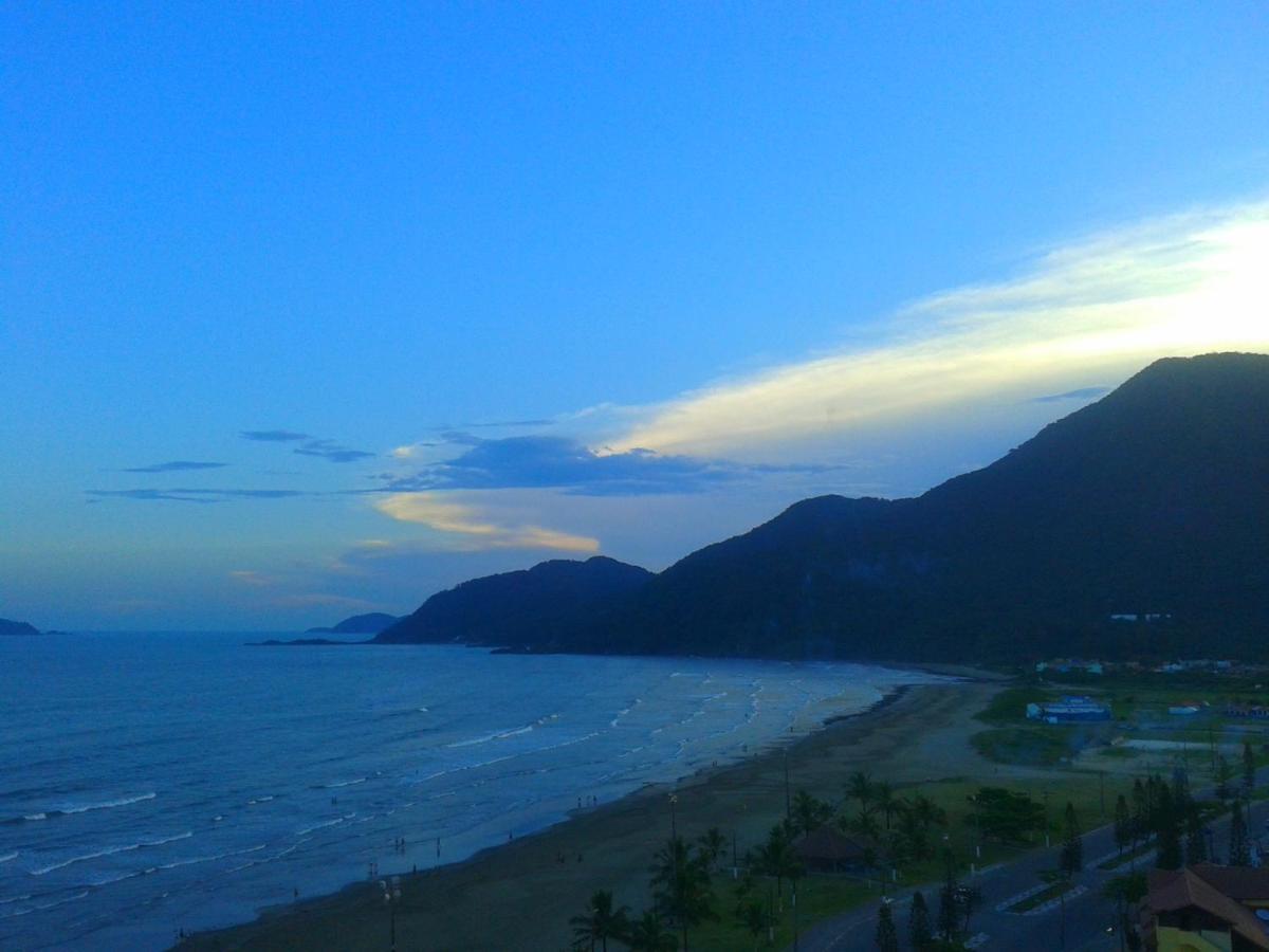 Apto Frente Ao Mar Peruíbe Exteriör bild